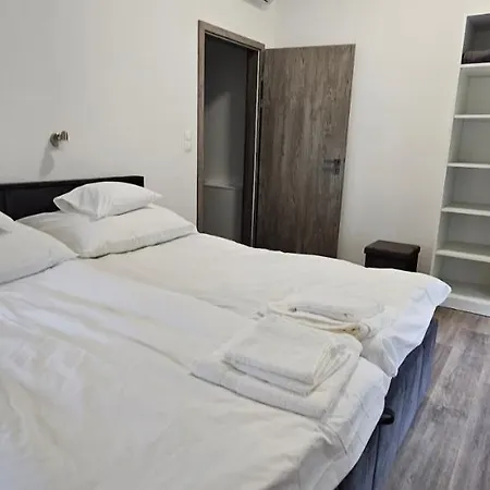 شقة Vecsey House