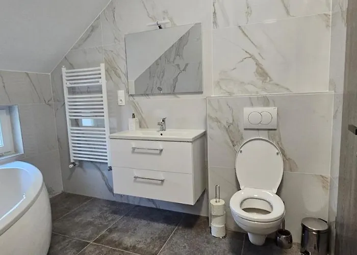 Vecsey House דירה זמראדי